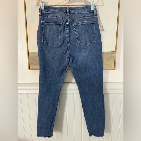 PISTOLA High Rise Distressed Jeans Size 29 - Picture 9 of 9